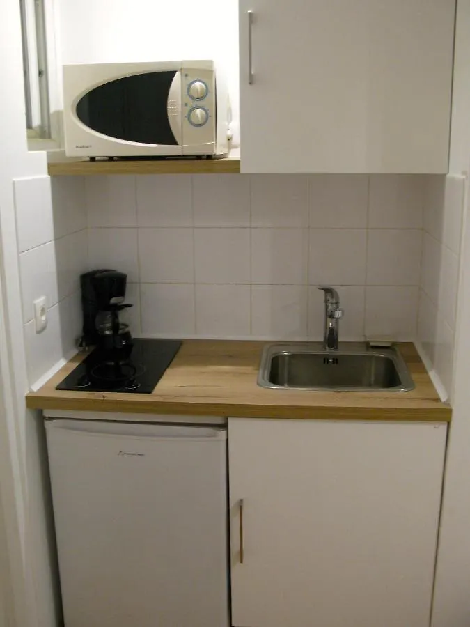 Place Wilson Apartment Nice 0*,  France